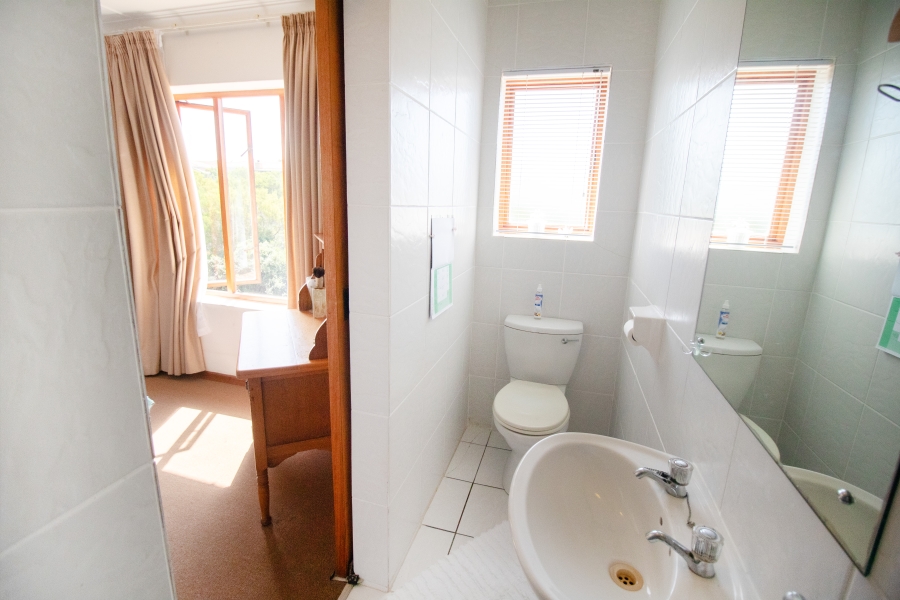 4 Bedroom Property for Sale in Jeffreys Bay Central Eastern Cape